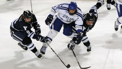 ayx体育 vip-_热火铁血防守，连战连捷_，热火战术