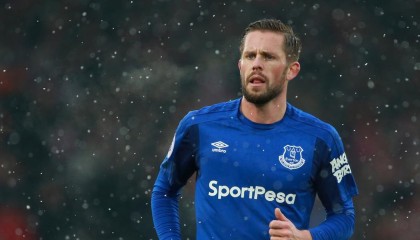 爱游戏体育-_国内联赛：激烈竞争引燃本土网球市场_，国内赛事数据最全的网球网站